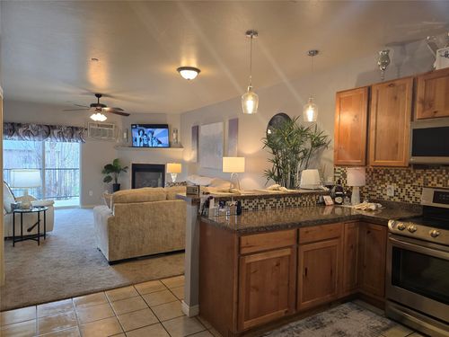 unit-209-4100 Mullan Rd, Missoula, MT, 59808-5106 | Card Image