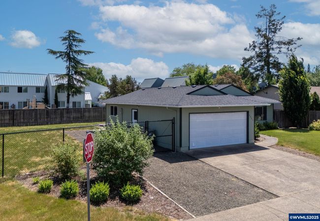 2005 Madison St Se, House other with 3 bedrooms, 2 bathrooms and null parking in Albany OR | Image 40
