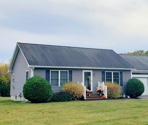 30-110 Streamside Lane, Bangor, ME, 04401 | Card Image