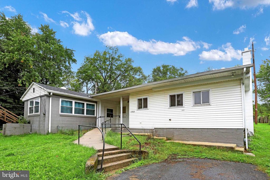 Trindle Rd, Carlisle, PA 17015
