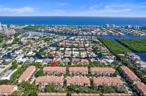 5660 Ne Trieste Way, Boca Raton, FL, 33487-5205 | Card Image