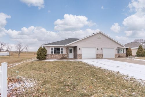 918 Mcdermott Ave, Kandiyohi, MN, 56251-9820 | Card Image