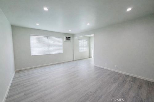 apt-c-15247 Acre St, North Hills, CA, 91343-5225 | Card Image