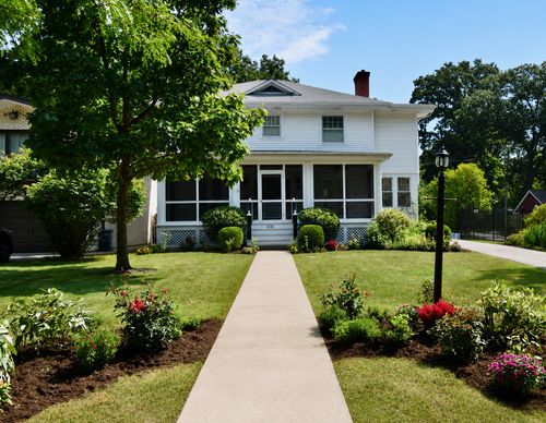 1131 Thatcher Ave, River Forest, IL, 60305-1332 | Card Image