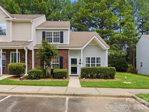 15477 Asterwind Ct, Charlotte, NC, 28277-1797 | Card Image