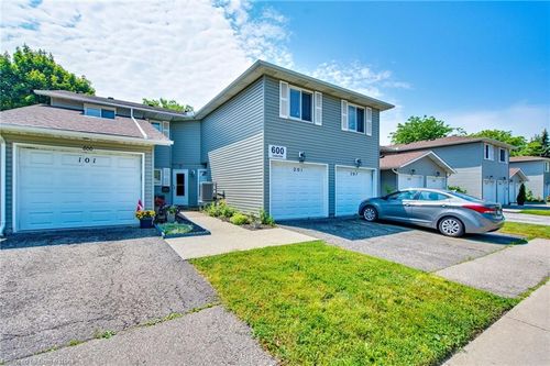 201-600 Carlton St, Saint Catharines, ON, L2M7V9 | Card Image