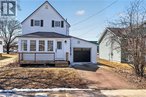 73 Rue Gallagher, Shediac, NB, E4P1S6 | Card Image