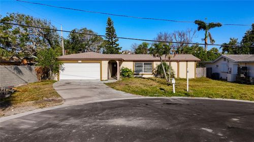 920 Palm Dr, BELLEAIR BEACH, FL, 33786-3341 | Card Image