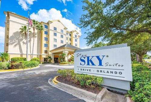 630-7601 Canada Avenue, ORLANDO, FL, 32819 | Card Image