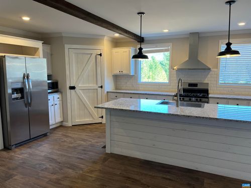 3123 Scottsville Rd, Charlottesville, VA, 22902-7427 | Card Image