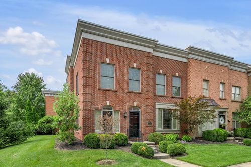 967 Star Shoot Pkwy, Lexington, KY, 40509-4480 | Card Image