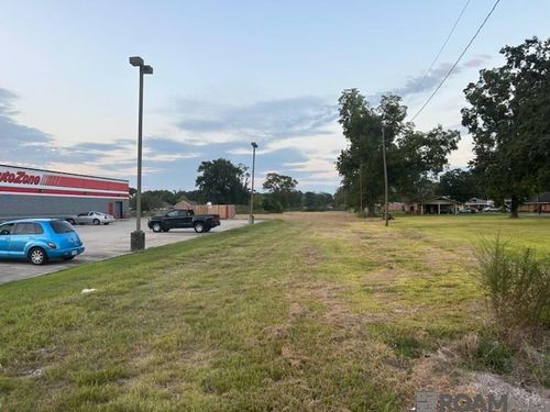 1129 Highway 1 S, Donaldsonville, LA, 70346-9271 | Card Image