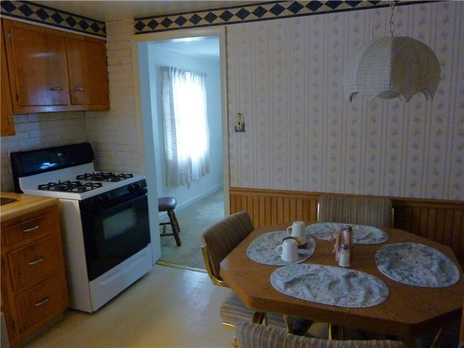 2 Fenway Rd, House other with 3 bedrooms, 2 bathrooms and 1 parking in Pittsburgh PA | Image 8