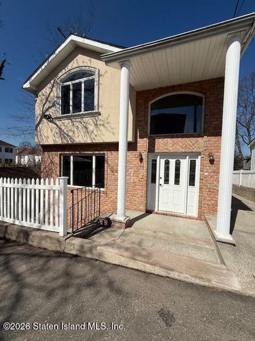 99 Excelsior Ave, Staten Island, NY, 10309-3501 | Card Image