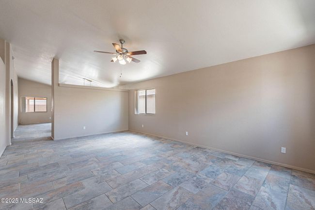 5-web-or-mls- Holly Berry-5 | Image 4