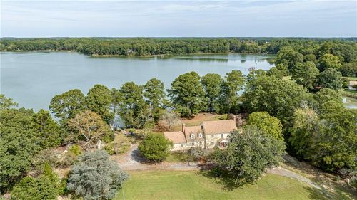 7261 Hallidon Dr, Franktown, VA, 23354 | Card Image