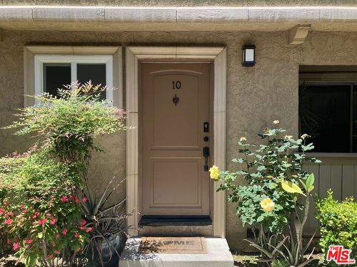 unit-10-20158 Cohasset St, Winnetka, CA, 91306-2955 | Card Image
