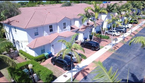 1035 Ne 207th Ter, Miami, FL, 33179-1935 | Card Image