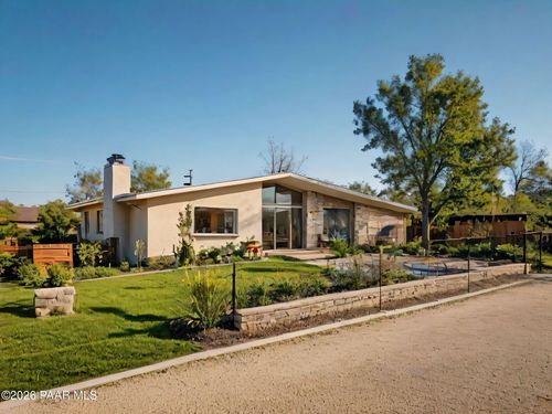 22530 W Willow St, Seligman, AZ, 86337-9905 | Card Image