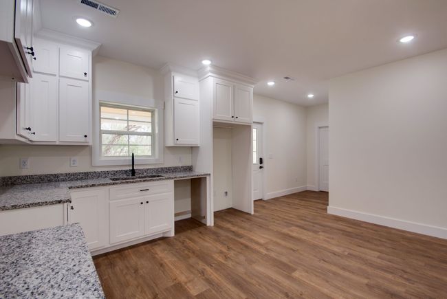 3 Caulk Dr, House other with 3 bedrooms, 2 bathrooms and 8 parking in Ethridge TN | Image 12