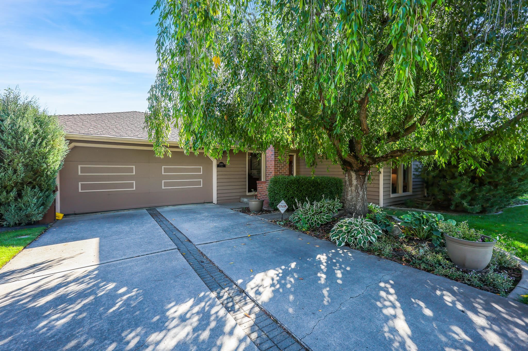 Stone St, Spokane, WA 99223