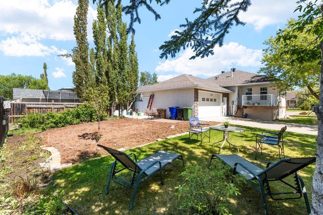 5626 55 Ave, House other with 4 bedrooms, 3 bathrooms and 4 parking in Olds AB | Image 45