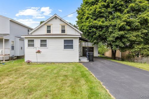 703 Mountainview Ave, Syracuse, NY, 13224-1320 | Card Image