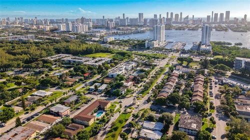 apt-8-2335 Ne 172nd St, North Miami Beach, FL, 33160-2954 | Card Image