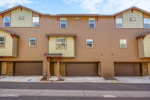 2553 W Cripple Creek Dr, Flagstaff, AZ, 86001-2671 | Card Image