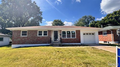 6605 Carol Lee Dr, Saint Louis, MO, 63134-1536 | Card Image