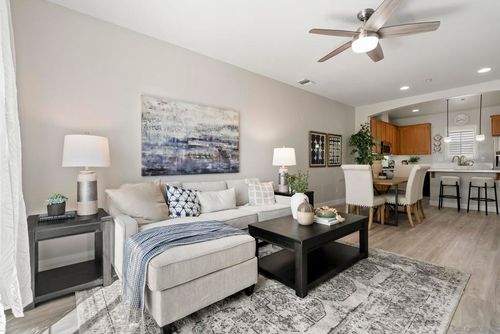 21-10505 Zenor Ln, San Diego, CA, 92127-6810 | Card Image