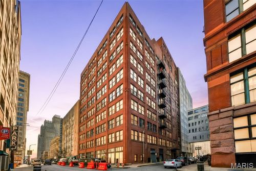 704-1010 Saint Charles St, Saint Louis, MO, 63101-1302 | Card Image