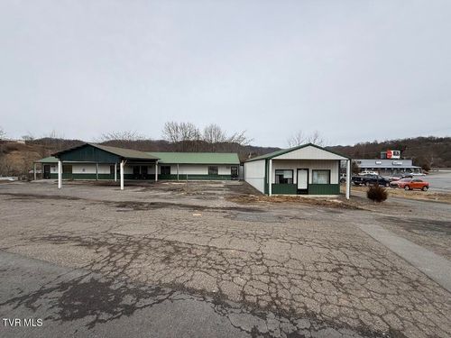 160 Village Center Cir, Weber City, VA, 24290-6005 | Card Image