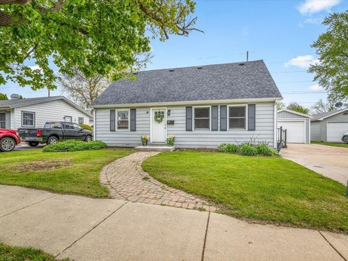 1204 E Wisconsin Street, Delavan, WI, 53115 | Card Image