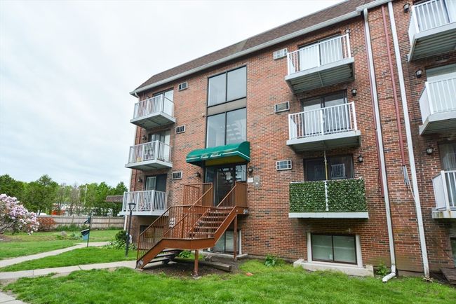 UNIT-1221 - 1186 Worcester Rd, Condo with 1 bedrooms, 1 bathrooms and 2 parking in Framingham MA | Image 36
