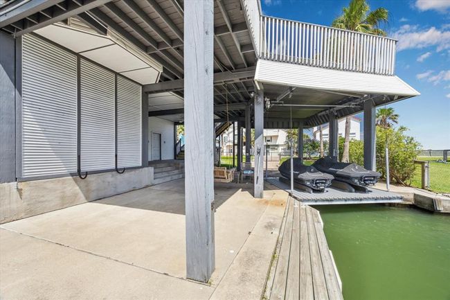 138 Isles End Rd, House other with 4 bedrooms, 3 bathrooms and 2 parking in Tiki Island TX | Image 30