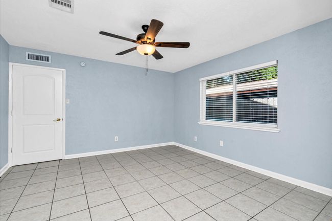 18215 Navajo Trail Dr, House other with 3 bedrooms, 2 bathrooms and 2 parking in Spring TX | Image 30