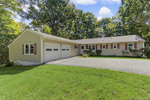 17 Woodland Dr, Brewster, NY, 10509-2523 | Card Image