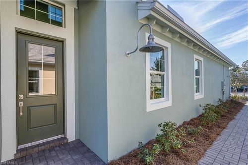 9032 Calypso Ct, Naples, FL, 34112-7628 | Card Image