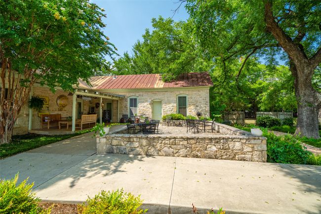 802 S Austin St, Home with 0 bedrooms, 0 bathrooms and null parking in Comanche TX | Image 4
