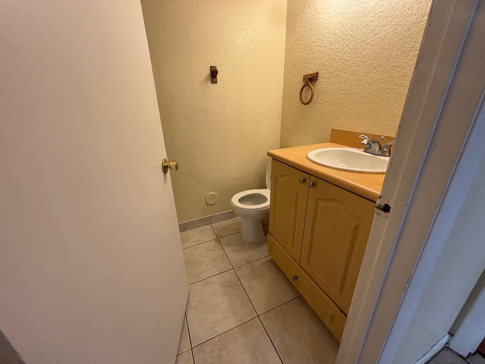 Residential in Pembroke Pines 5