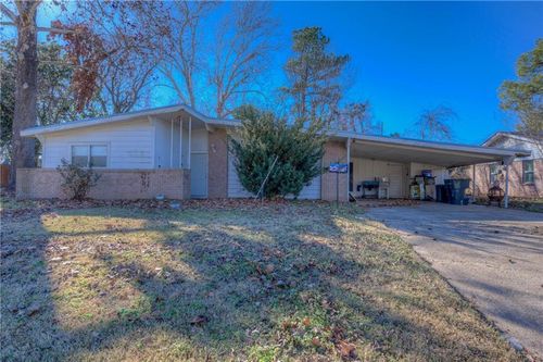 3218 Caroline Drive, Bossier City, LA, 71112 | Card Image