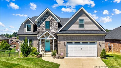 7901 Hillside Dr, Sellersburg, IN, 47172-8925 | Card Image