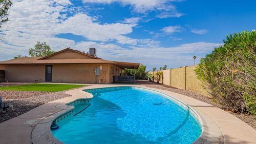 3929 S Pine St, Tempe, AZ, 85282-5758 | Card Image