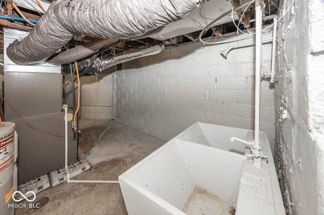 Basement has a new furnace (2024) | Image 16