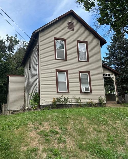 346 Newman St, Mansfield, OH, 44902-1425 | Card Image