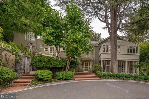 15 Old Gulph Rd, GLADWYNE, PA, 19035-1526 | Card Image