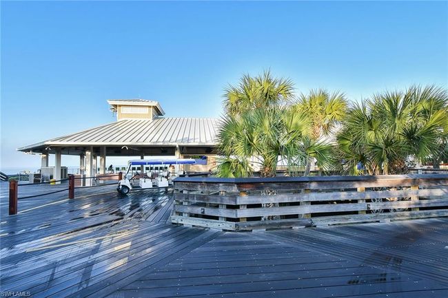 691 Annemore Ln, House other with 5 bedrooms, 8 bathrooms and 4 parking in NAPLES FL | Image 44
