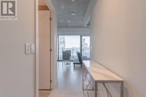 3302-224 King Street W, Toronto (Waterfront Communities), ON, M5H0A6 | Card Image