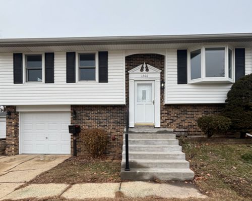 1200 Nippert Dr, Streamwood, IL, 60107-3041 | Card Image